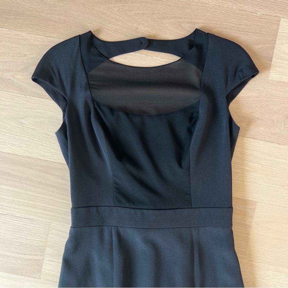 Cabe Open Back Dress - Picture 3 of 8